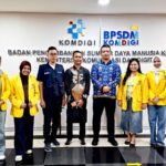 Mahasiswa FILKOM UNIVED Mengikuti Workshop Digital Awareness di BPPTIK Komdigi sebagai Kelompok KKN Terbaik